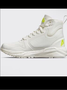 APL 7 Women’s Techloom Defender Ivory / Beach / Energy